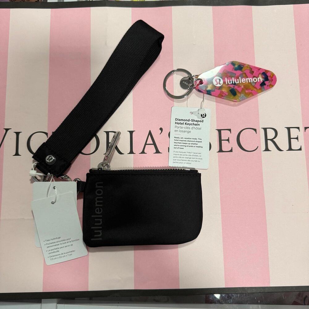 Lululemon Athletica Wristlet and keychain